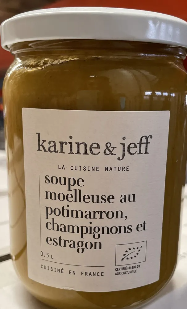 Soupe moelleuse au potimarron, champignons et estragon