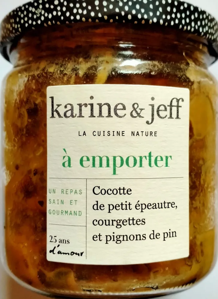 Cocotte de petit épeautre courgettes et pignon