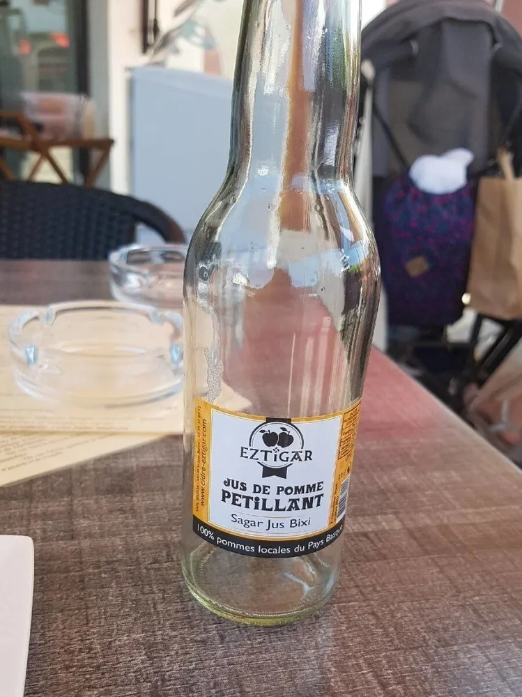 Jus de pomme pétillant