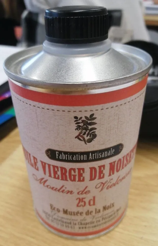 Huile vierge de noisette