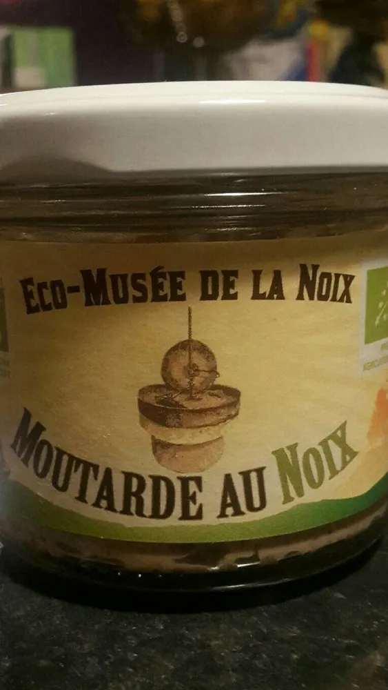 Moutarde au noix