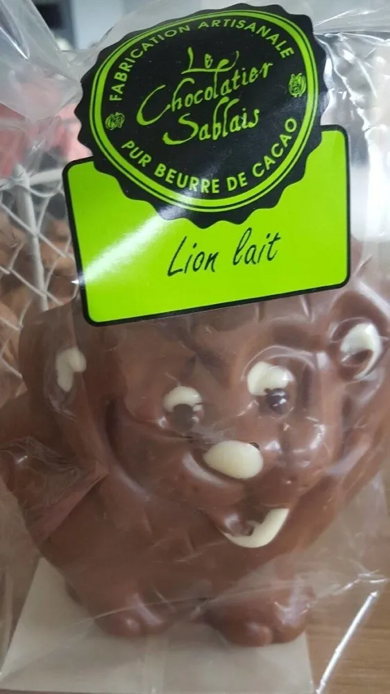 Moulage chocolat au lait décoré