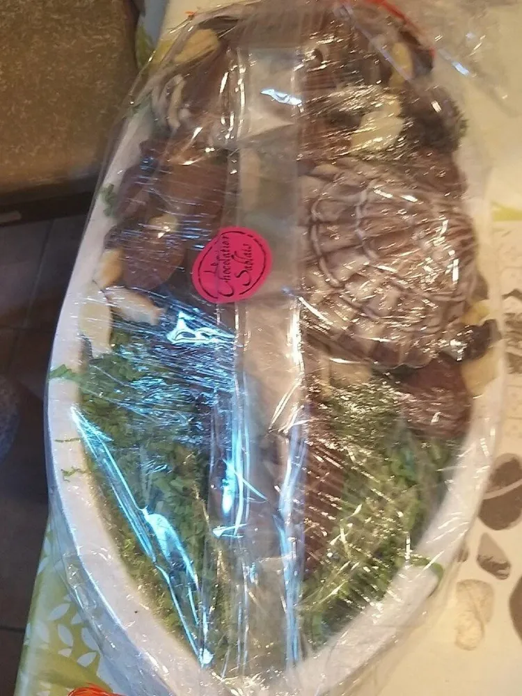Bateau de fruit de mer au chocolat