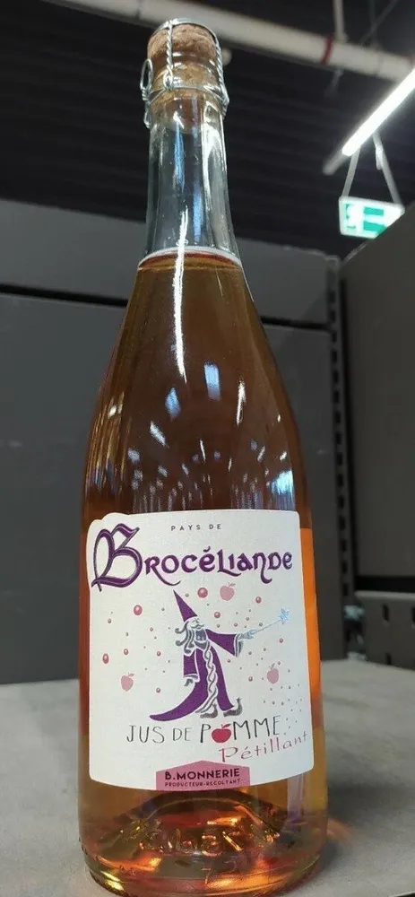 Jus de pomme pétillant