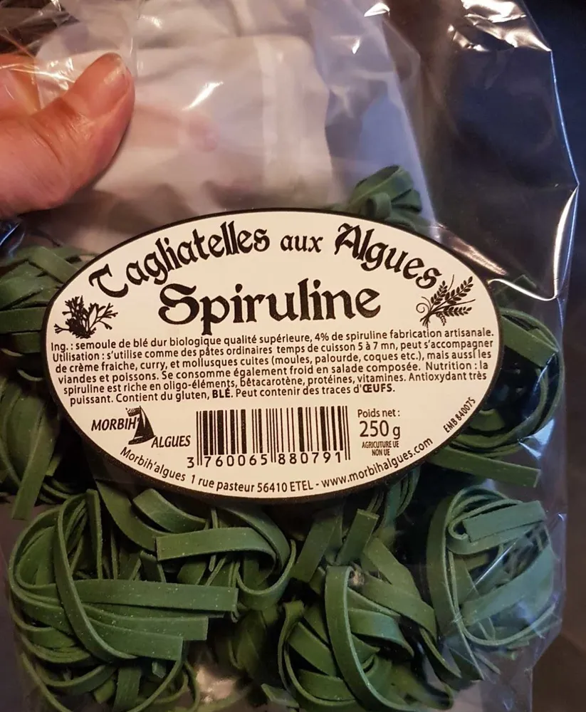 Tagliatelles aux algues spiruline