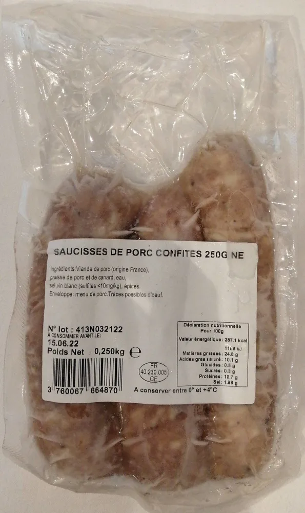 Saucisses de porc confites