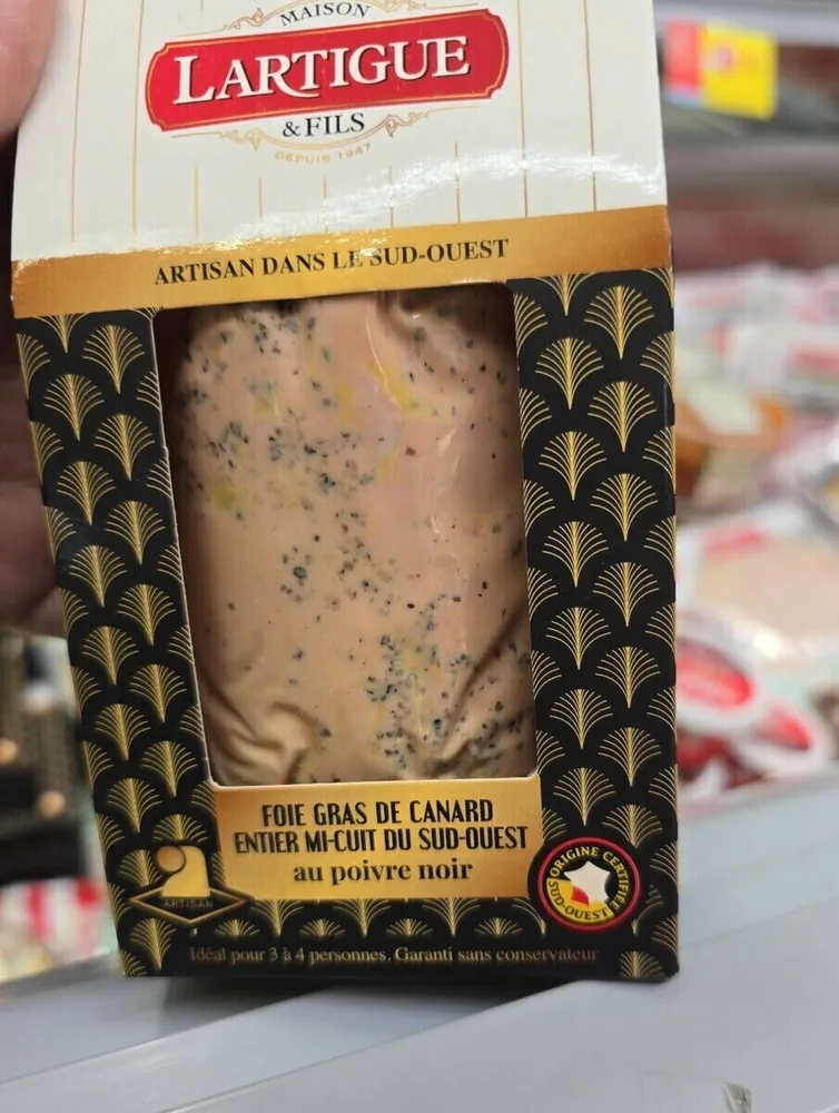 FOIE GRAS DE CANARD ENTIER MI-CUIT DU SUD-OUEST au poivre noir