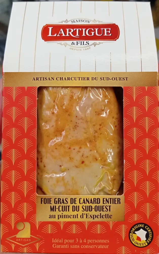 Foie gras de canard entier mi-cuit du Sud-Ouest au piment d'Espelette