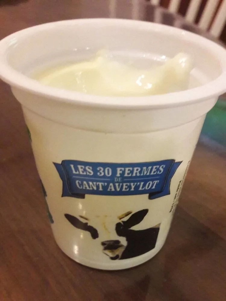 Yaourt arôme citron au bon lait entier