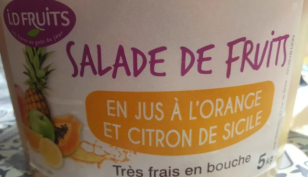 Salade de fruit en jus à l'orange et citron de Sicile