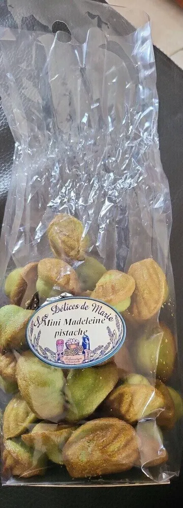 Madeleine à la pistache