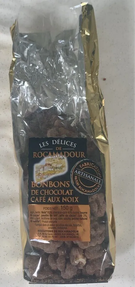Bonbon de chocolat café aux noix