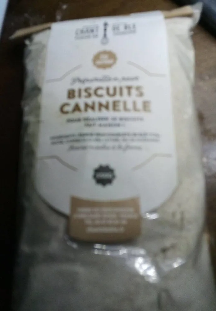Préparation biscuits canelle