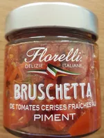 Bruschetta de tomates cerises fraîches au piment