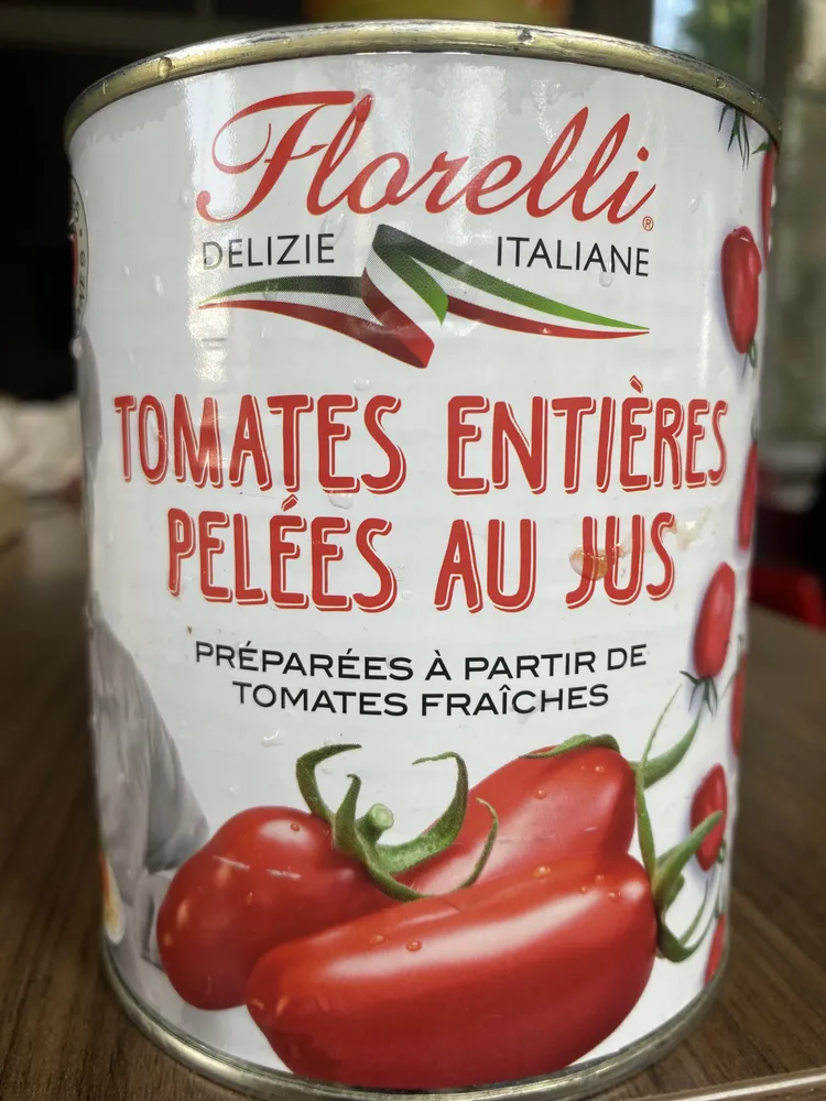 TOMATES ENTIÈRES PELÉES AU JUS
