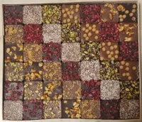 Coffret Praliné Feuilleté Noir & Lait