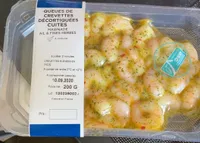 Queues de crevettes decortiquees cuites