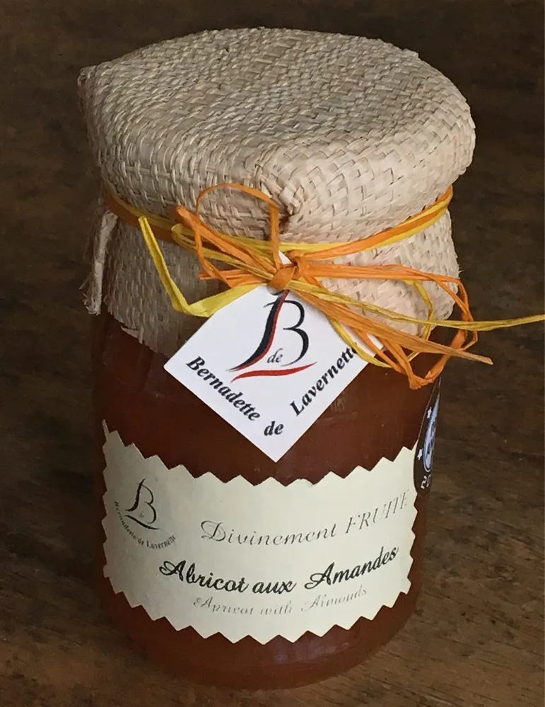 Confiture abricot aux amandes