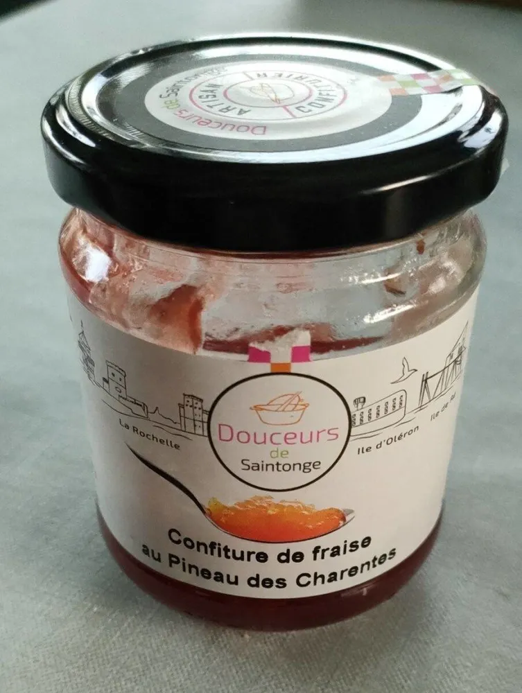 Confiture de fraise au pineau des Charentes