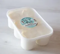 Faisselles moulées à la louche