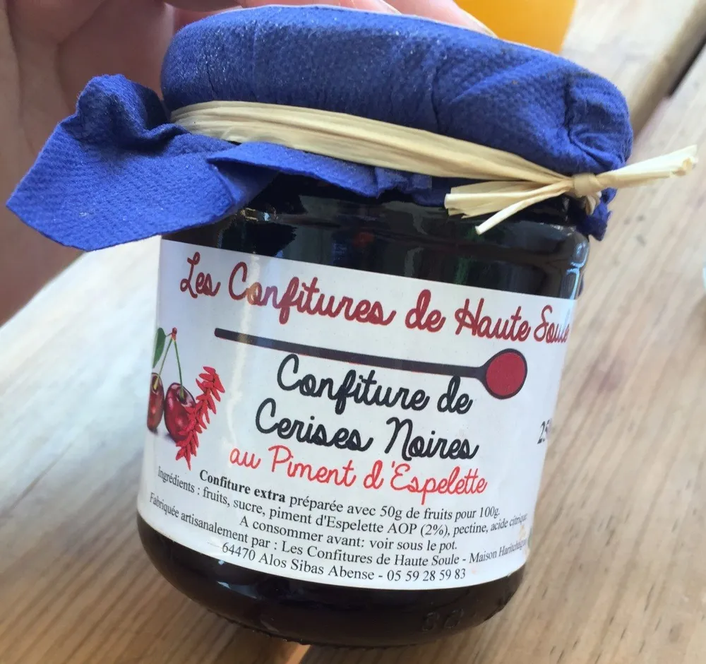 Confiture de cerises noires au piment