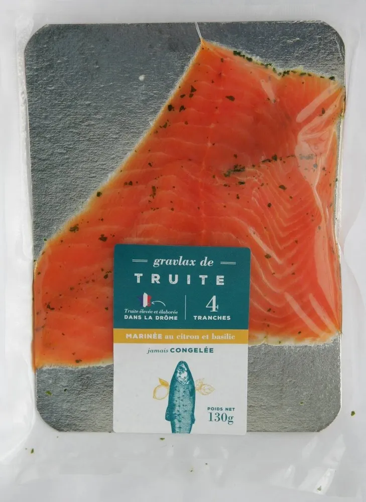 Gravlax de truite, marinée au citron et basilic