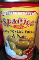 Olives vertes farcies à l'ail