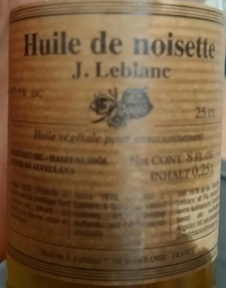 Huile de noisette