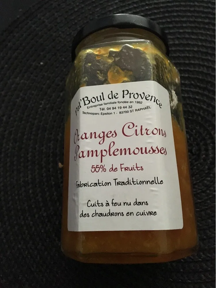 Oranges citrons pamplemousse