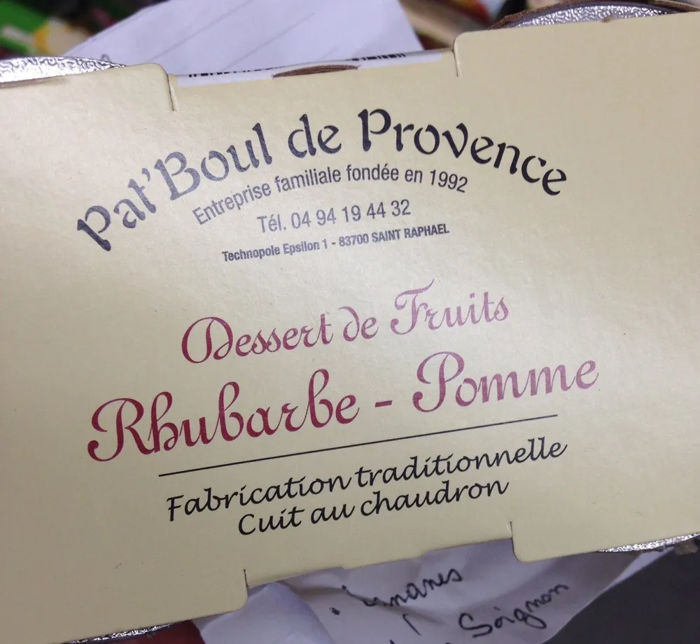 Dessert de fruits rhubarbe-Pomme