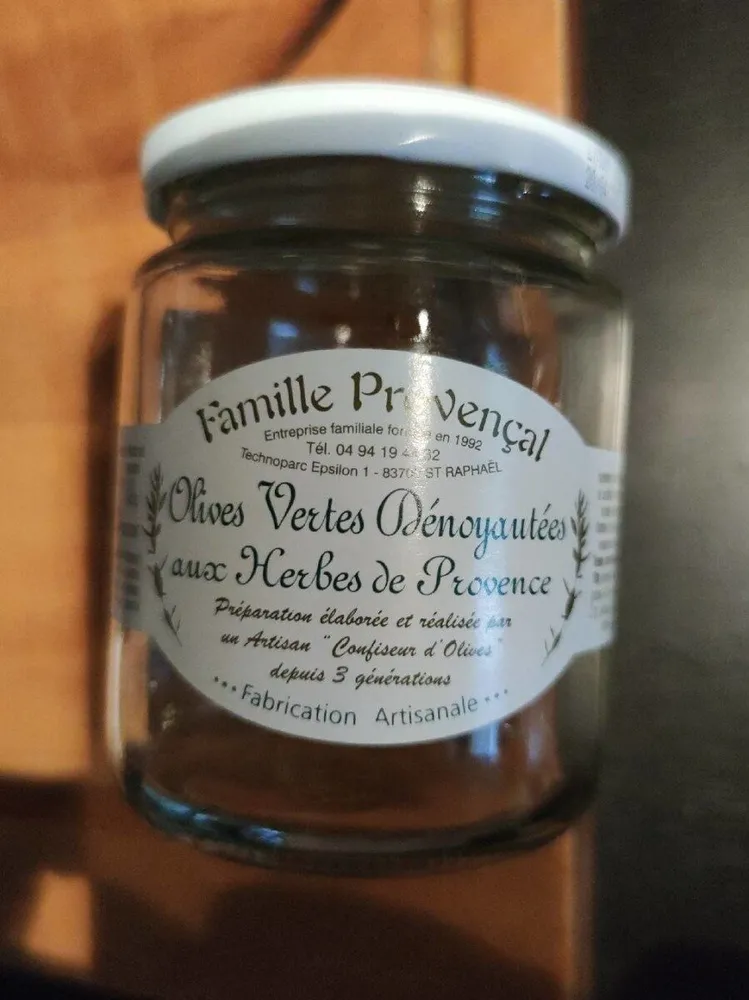 Olives vertes dénoyautées aux herbes de Provence