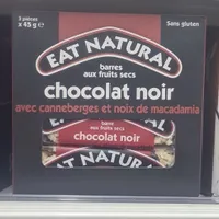 Barres aux fruits secs avec canneberges et noix de macadamia