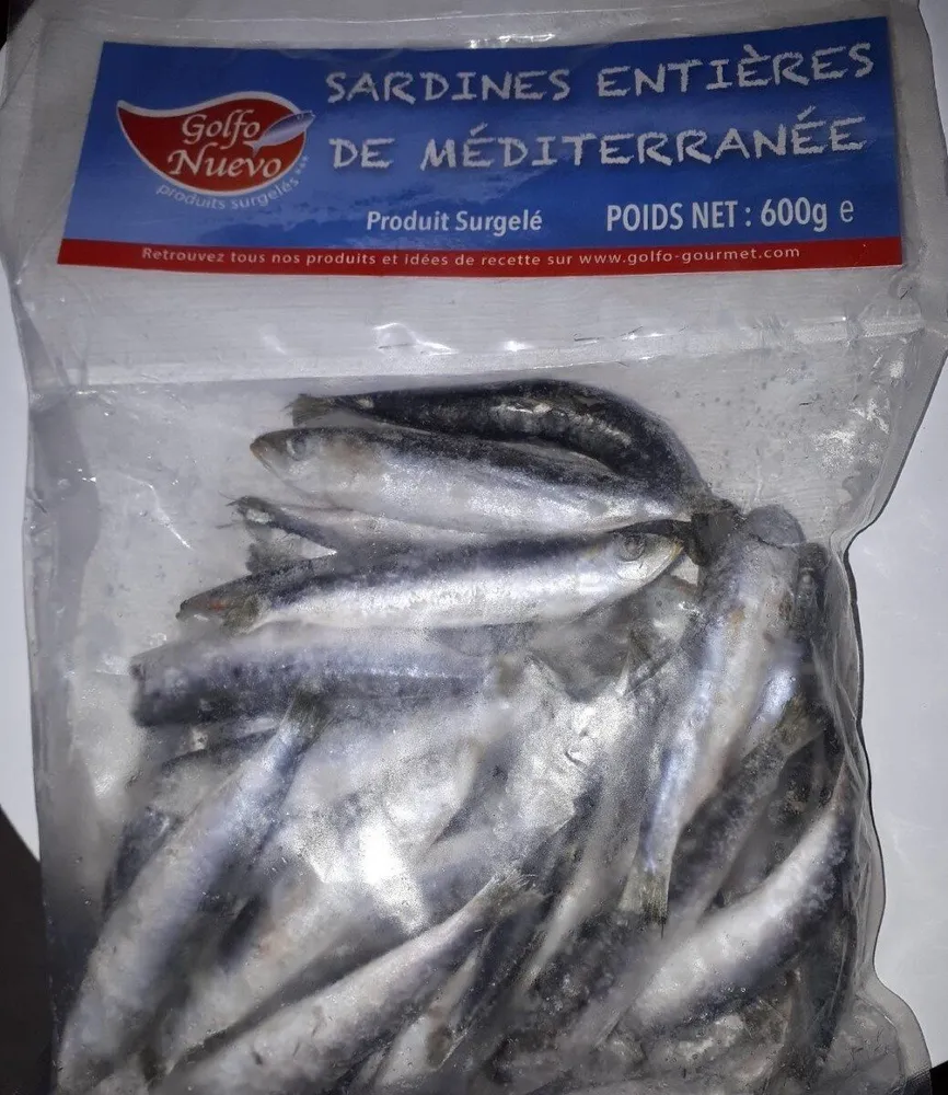 Sardines entières de méditerranée