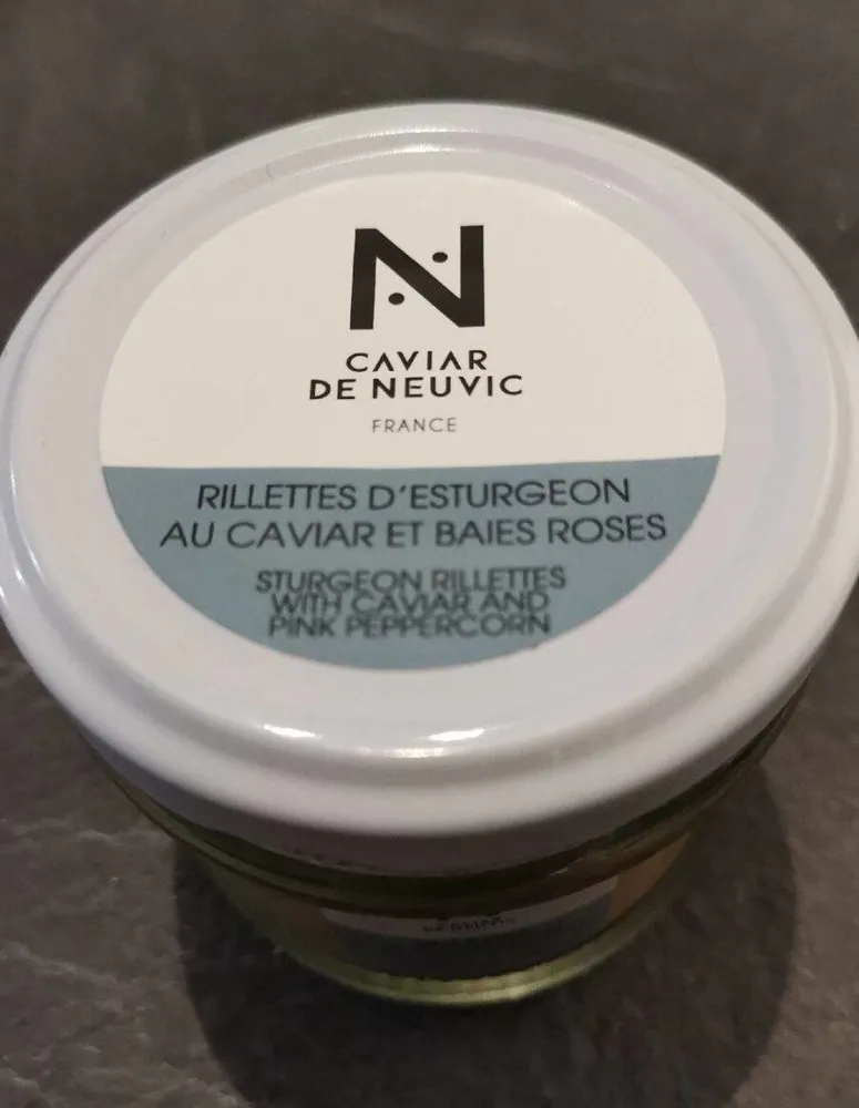 Rillettes d'esturgeon au caviar et baies roses
