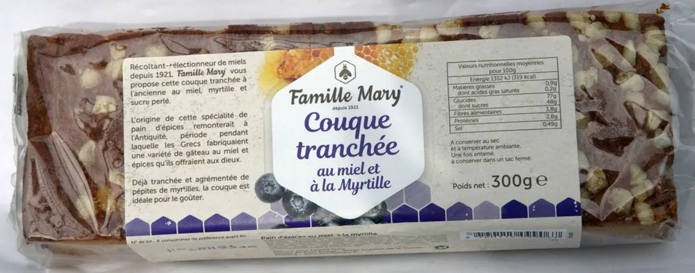 Couque tranchée au miel et à la myrtille