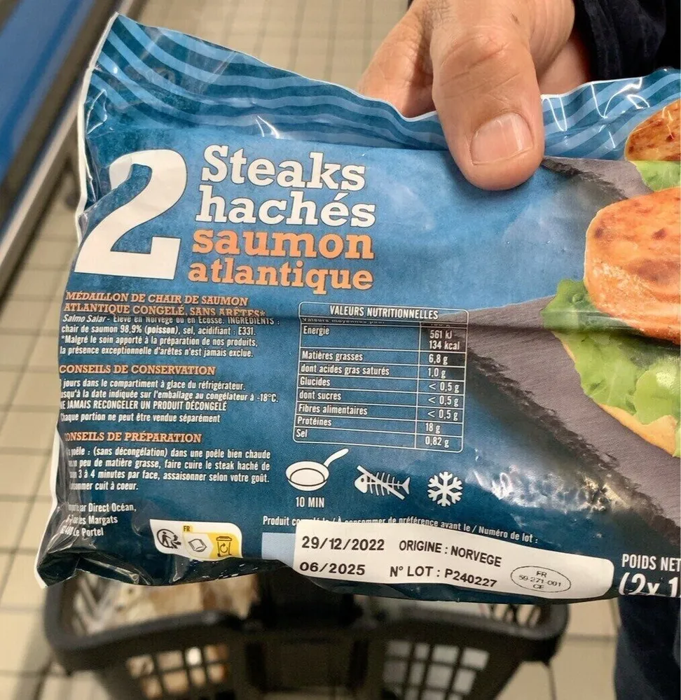2 steaks haches saumon atlantique