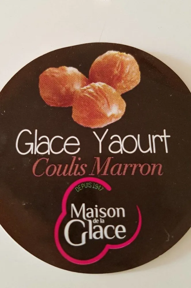 Glace yaourt coulis marron
