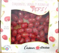 Tomates cerise allongée rouge