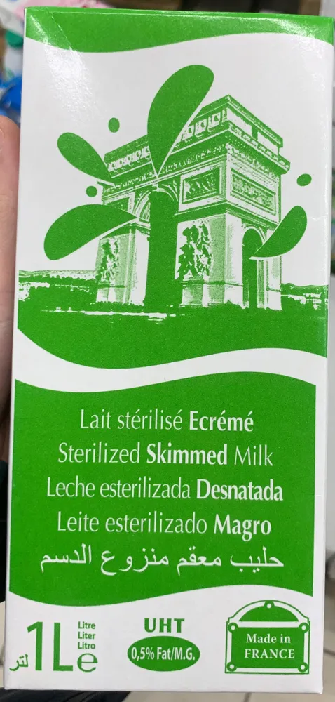 Lait stérilisé écrémé