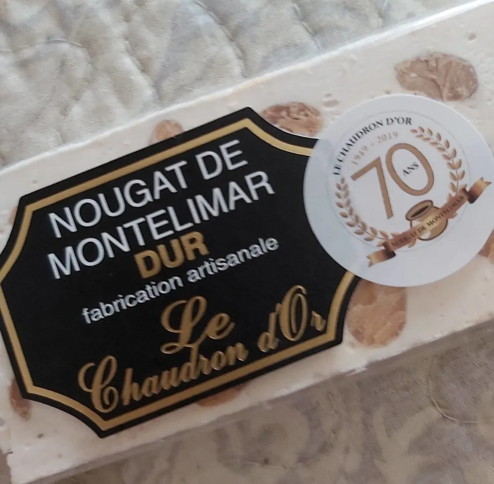 Barre nougat dur