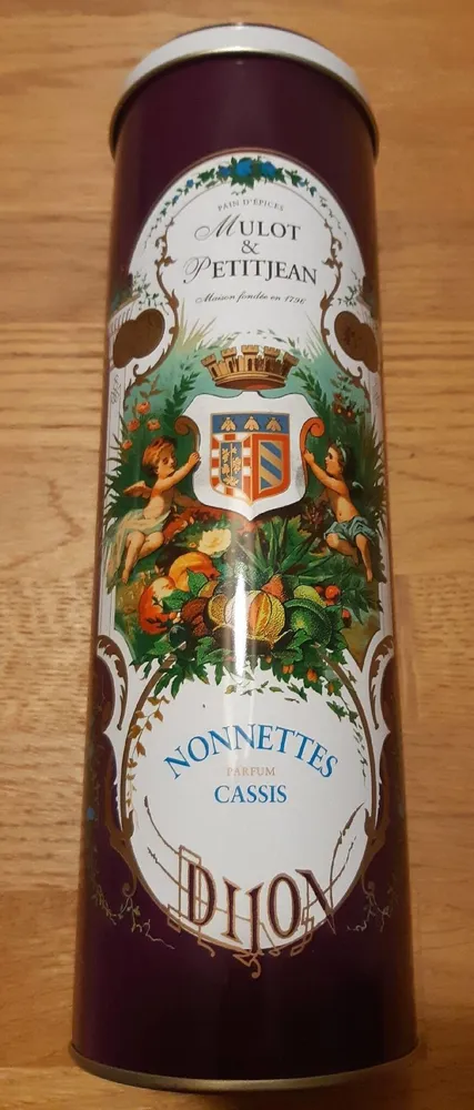 Nonettes cassis