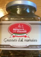 Gousses d'ail marinées