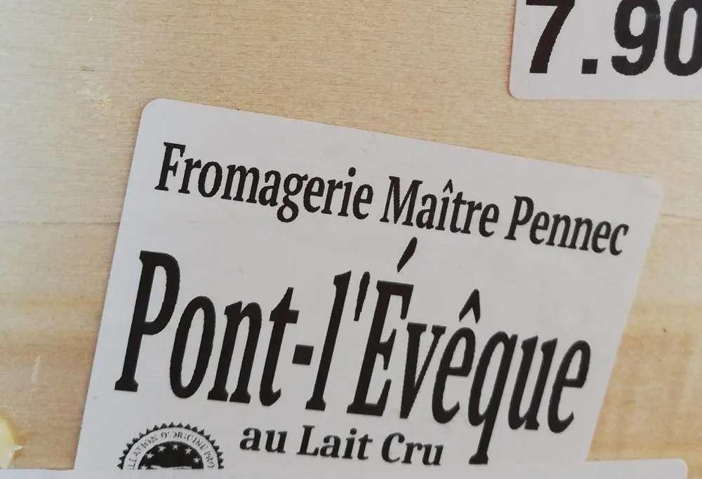 Pont-l' évêque au lait cru