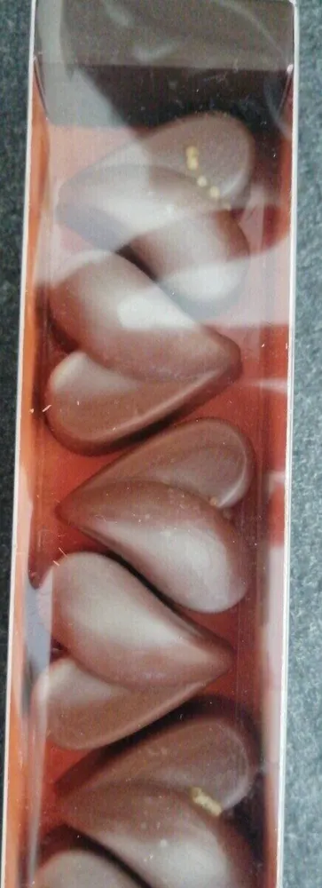 Bonbon de chocolat cœur caramel