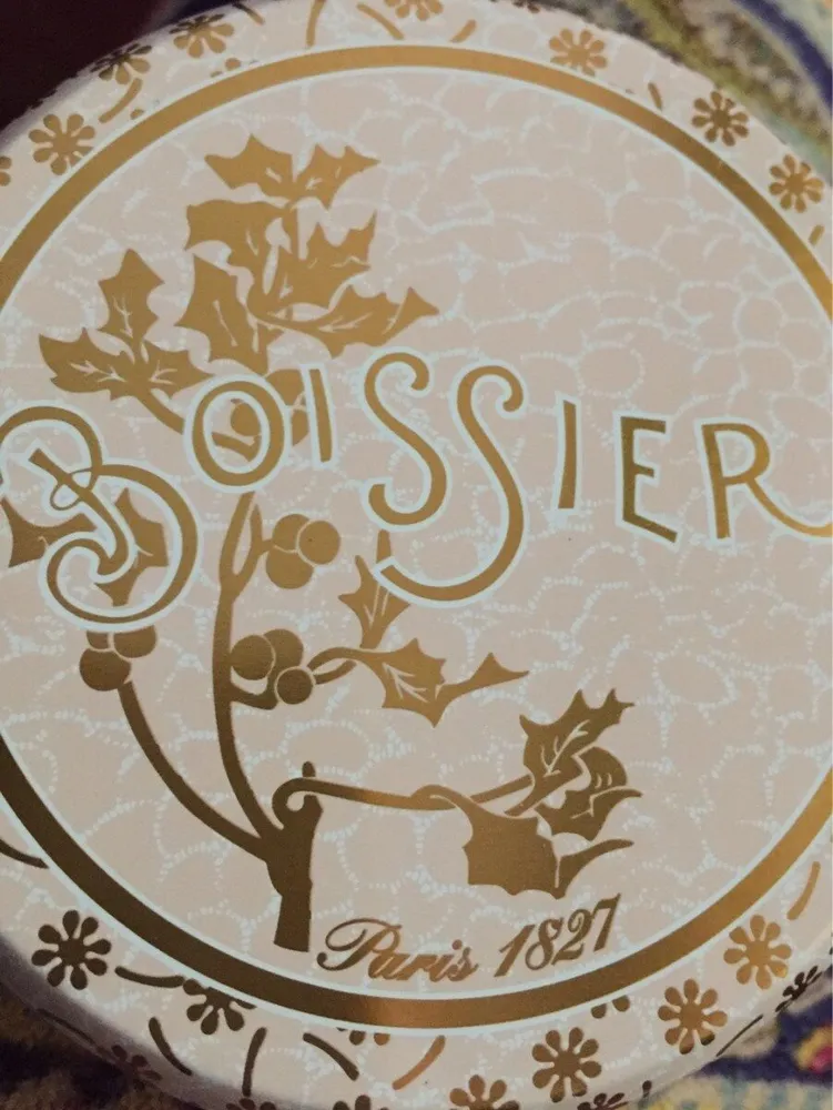 Petales de chocolat aux fleurs