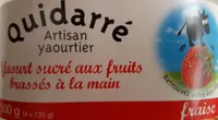 Yaourt sucré aux fruits brassés à la main