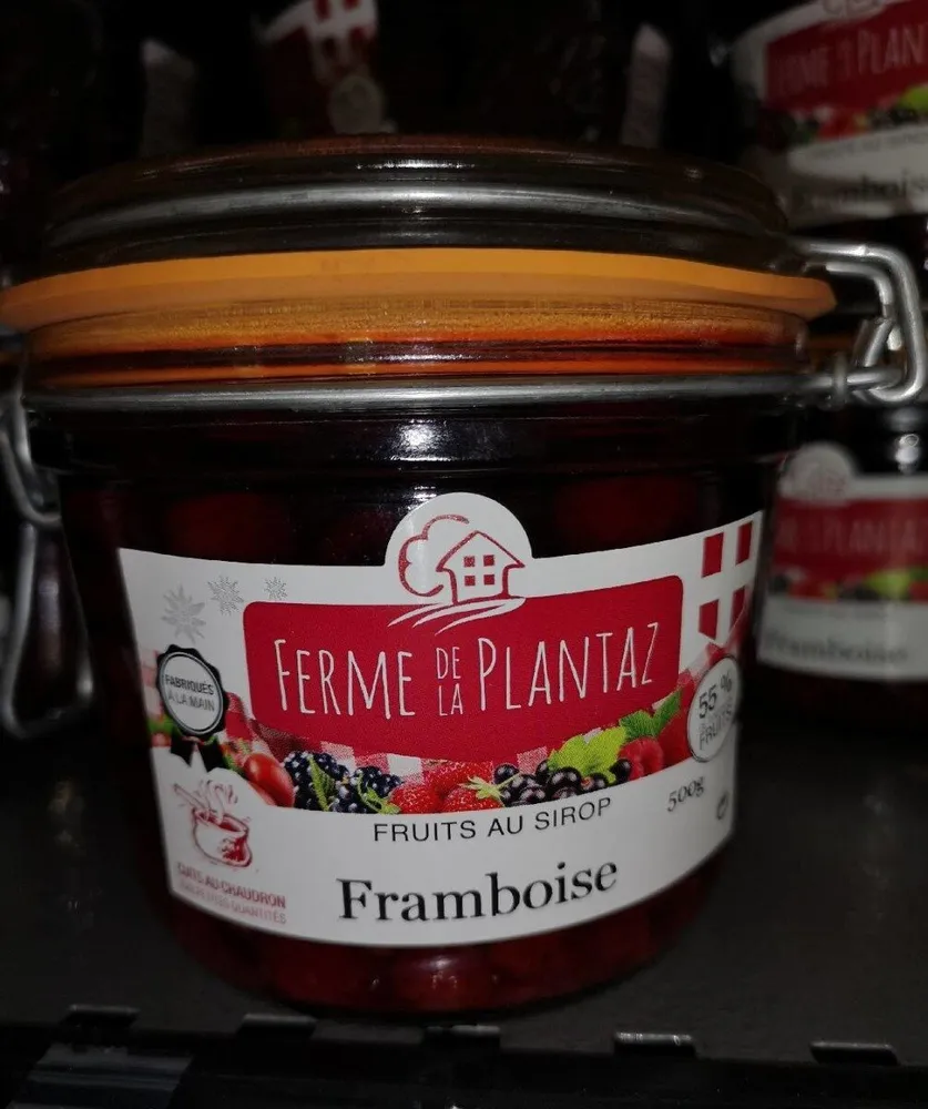 Fruit au sirop framboise