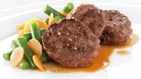 Médaillon De Boeuf Et Ses Légumes En Sauce