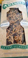 Chocolat noir avec eclat amandes