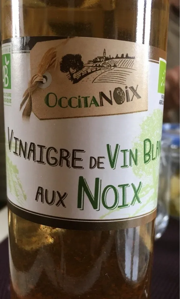 Vinaigre vin blanc aux noix